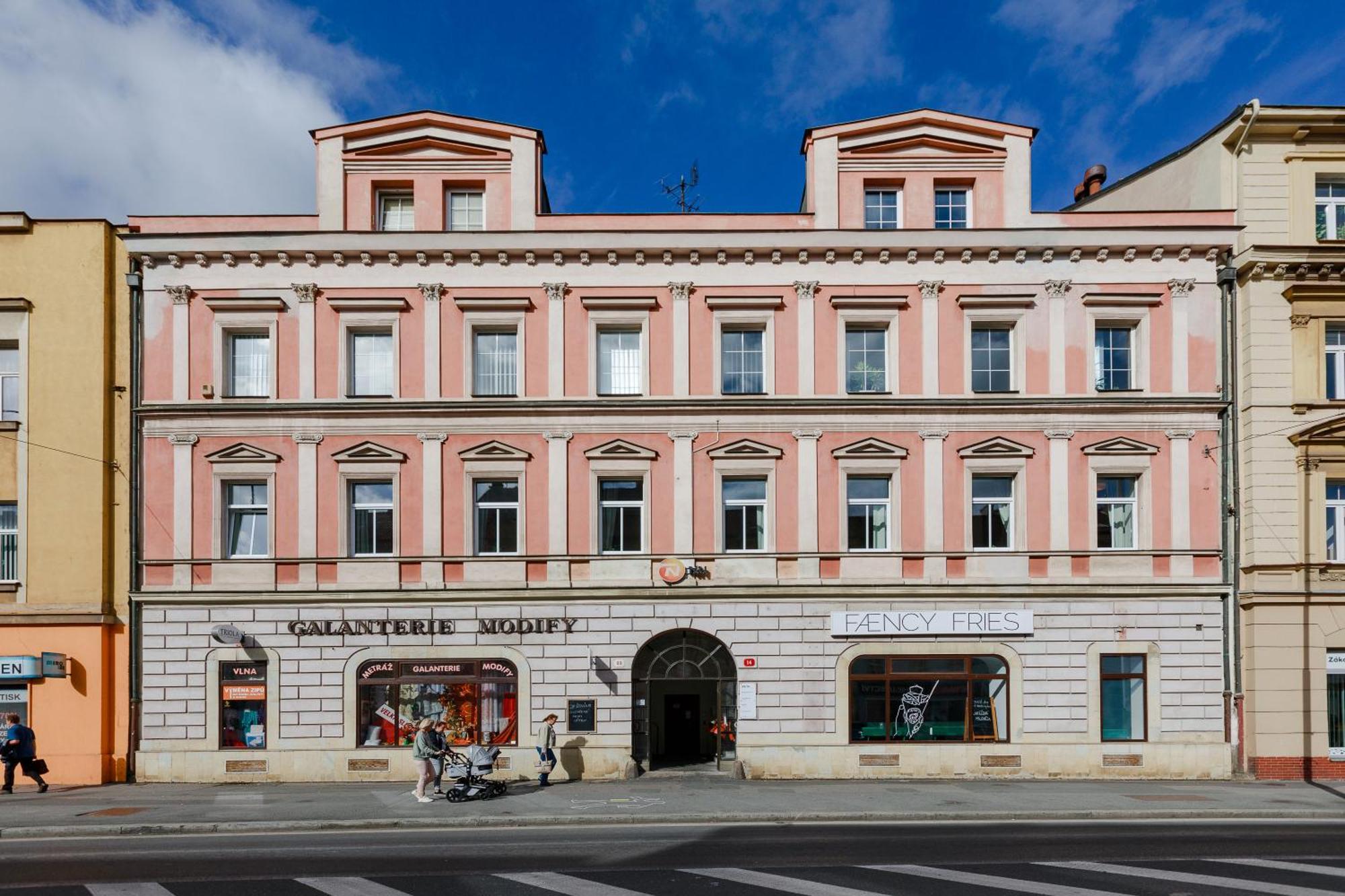 Avantgarde Apartments Plzen Exterior photo